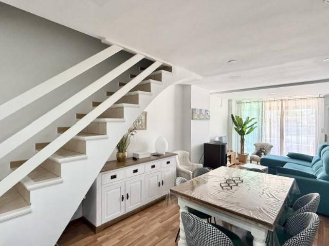 Villa en venta en Empuriabrava