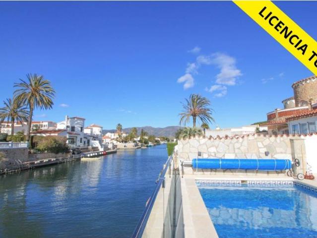 Chalet en venta en Empuriabrava, Alt Empordà