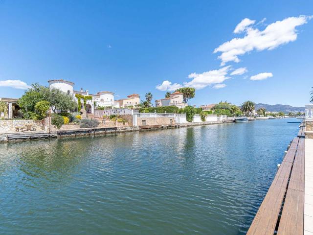 Chalet en venta en Empuriabrava, Alt Empordà