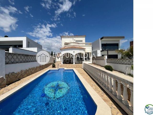 Chalet en venta en Empuriabrava, Alt Empordà