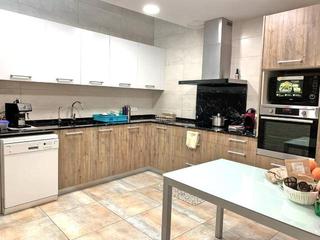 Villa en venta en Freginals