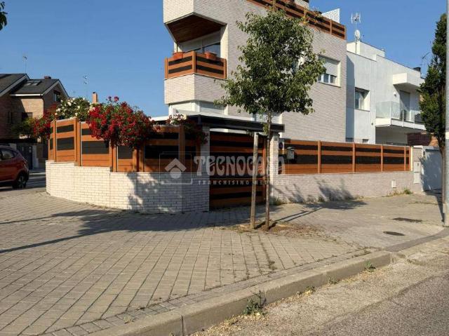 Villa en venta en Torrejón De Ardoz
