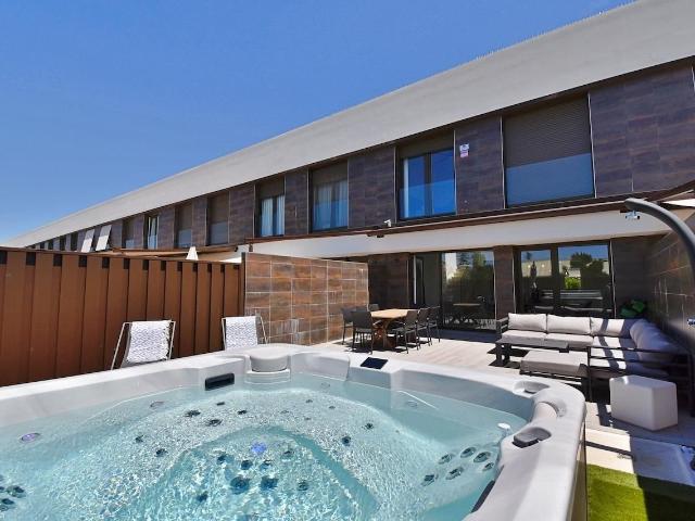 Villa en venta en Torrejón De Ardoz