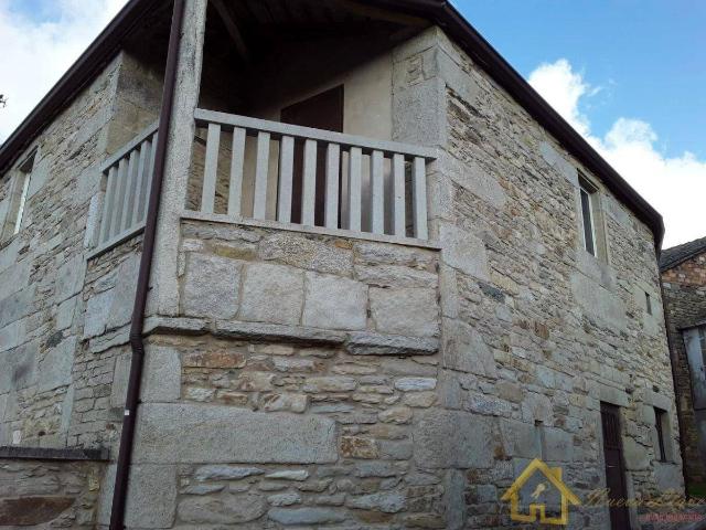 Chalet en venta en Friol, Lugo