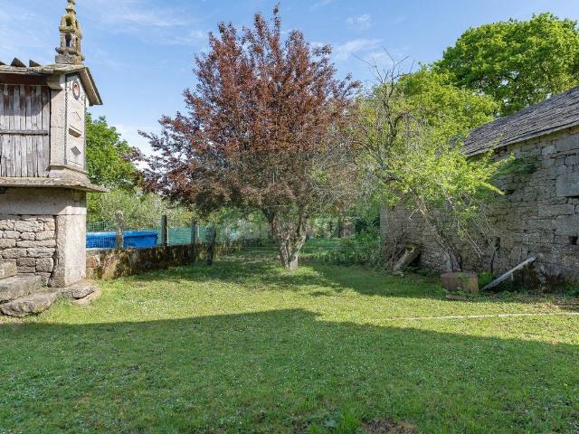 Chalet en venta en Friol, Lugo