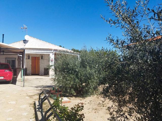 Villa en venta en Fuensalida