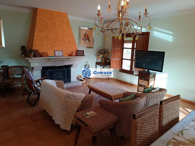 Villa en venta en Fuensanta De Martos