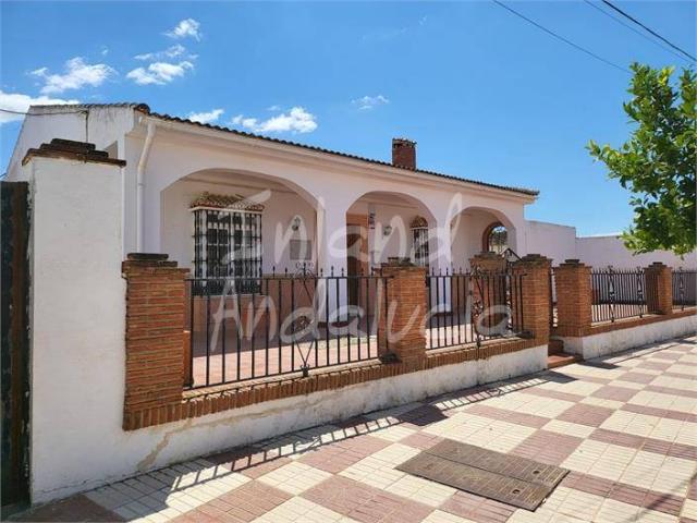 Villa en venta en Fuente De Piedra, Barriada de la Realenga