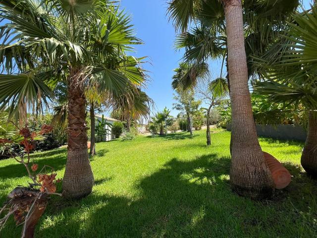 Chalet en venta en Fuente Palmera, Andalucía