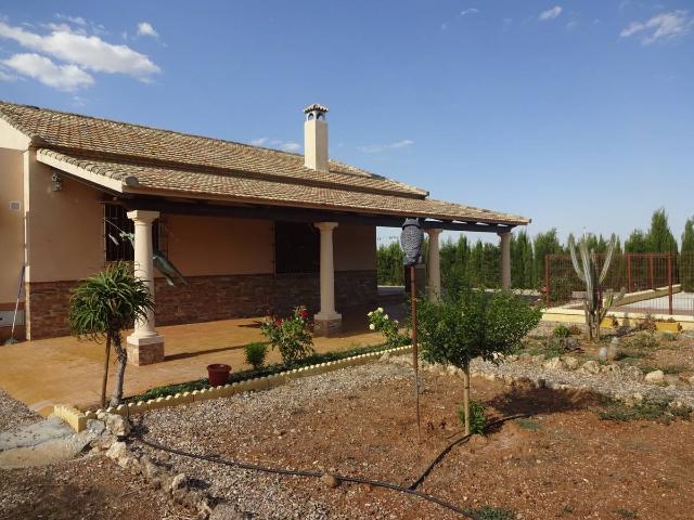 Chalet en venta en Fuente Palmera, Andalucía