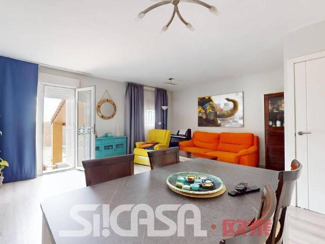 Villa en venta en Parla, La Laguna