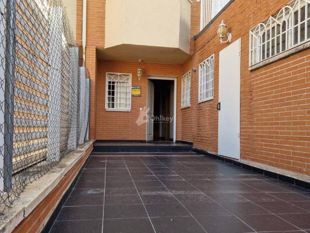 Chalet en venta en Parla, Madrid