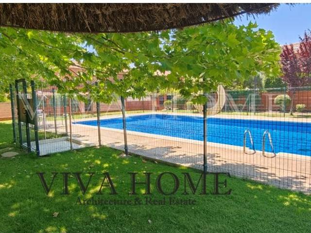 Chalet en venta en Parla, Madrid