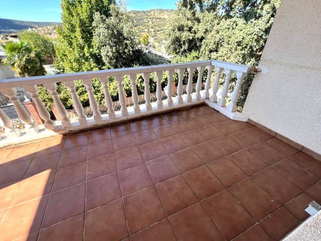 Chalet en venta en Fuentenovilla, Castilla-La Mancha