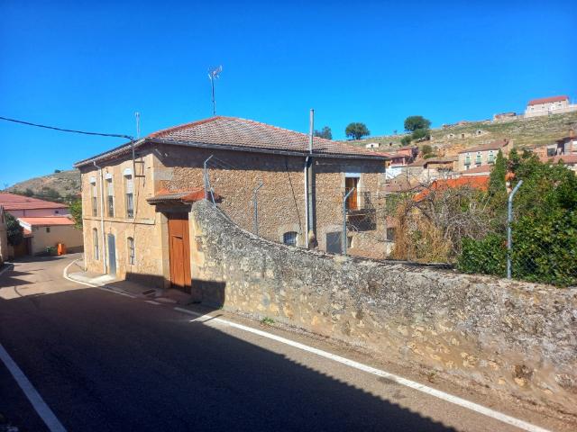 Chalet en venta en Fuentesoto, Castilla y León