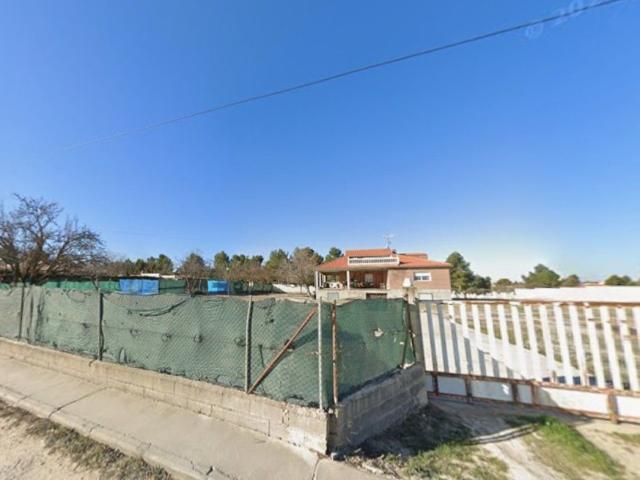 Chalet en venta en Estremera, Madrid