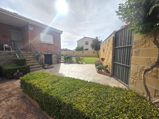 Chalet en venta en Torrejón Del Rey, Castilla-La Mancha