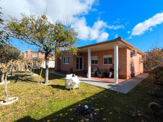 Chalet en venta en Torrejón Del Rey, Guadalajara