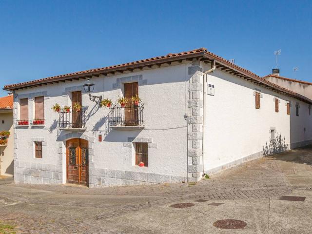 Chalet en venta en Esparza, Iruñerria