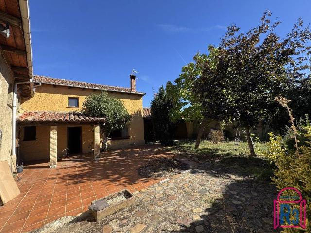 Chalet en venta en La Flecha de Torío, Garrafe de Torío