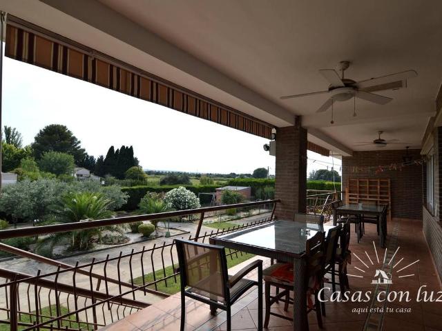 Chalet en venta en Zaragoza, Aragón
