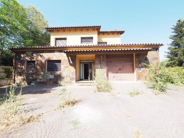 Villa en venta en Gelida