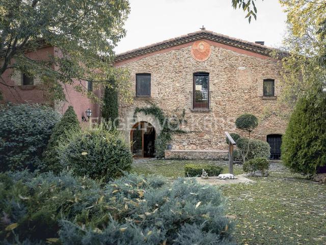 Villa en venta en Gelida