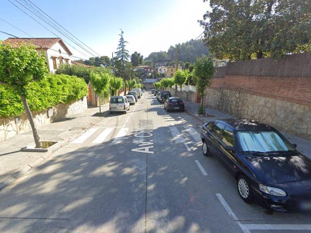 Villa en venta en Gelida