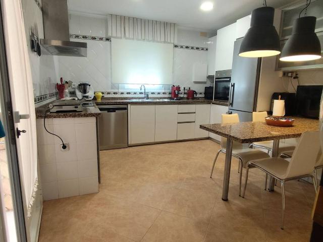 Chalet en venta en Parcelas de Porsiver, Gelves