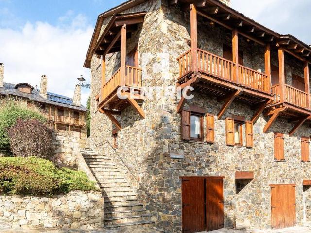 Chalet en venta en Ger, Girona