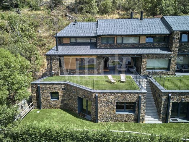Chalet en venta en Ger, Girona