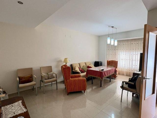 Chalet en venta en Gerena, Andalucía