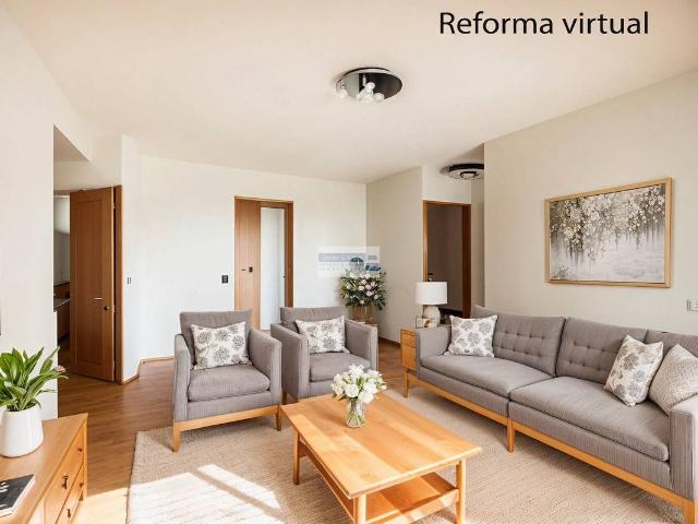 Villa en venta en Gilet, La Paz