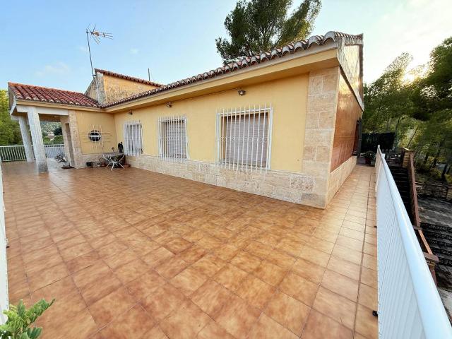 Chalet en venta en La Paz, el Camp de Morvedre