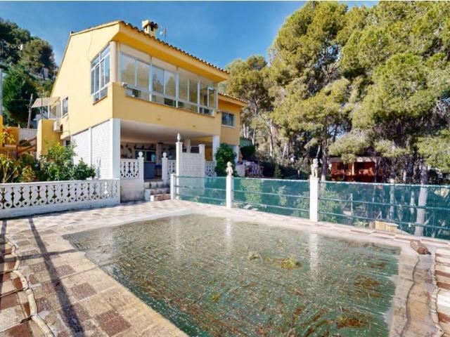 Chalet en venta en La Paz, el Camp de Morvedre