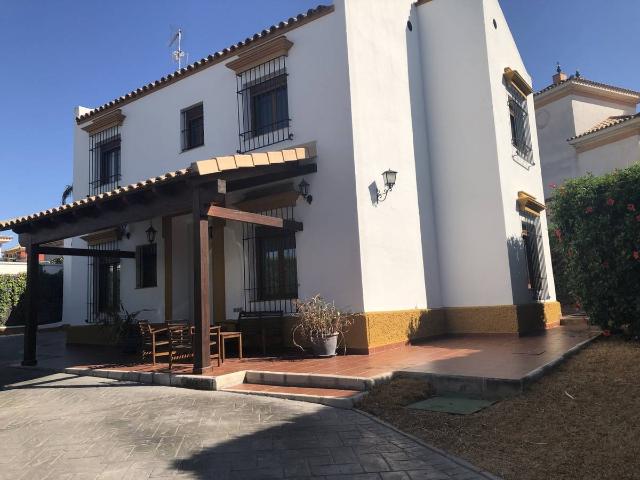 Chalet en venta en Barrio de Nicolás, Gines