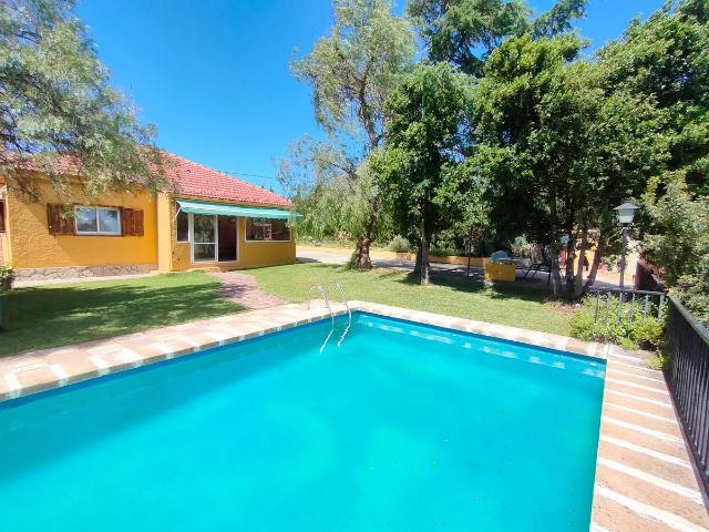Chalet en venta en La Hoya de Buñol, Valencia