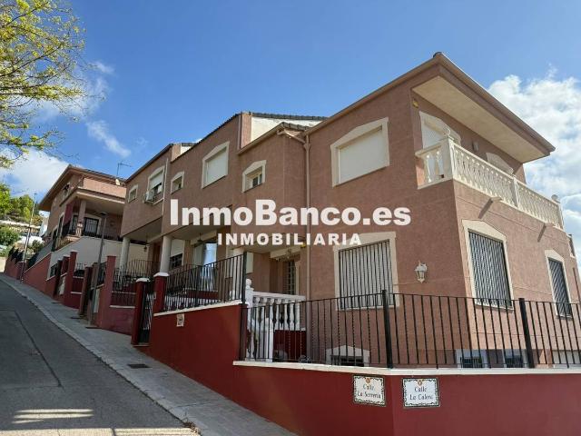 Chalet en venta en La Hoya de Buñol, Valencia