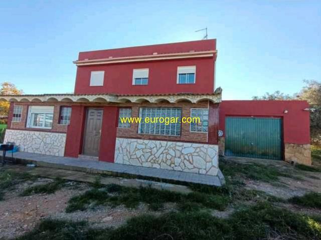Chalet en venta en La Hoya de Buñol, Valencia