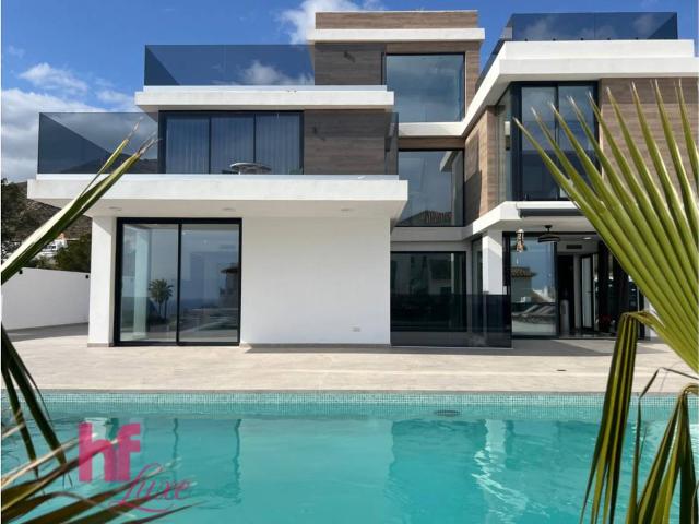 Chalet en venta en Finestrat