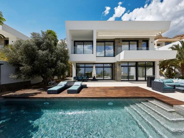 Villa en venta en Finestrat