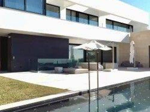 Villa en venta en Finestrat
