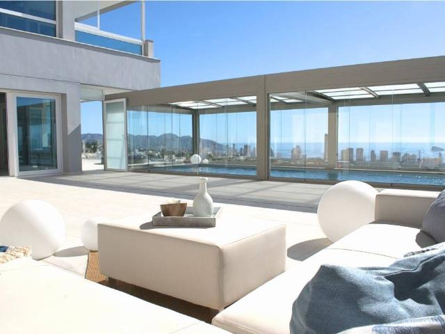 Chalet en venta en la Marina Baixa, Valencia
