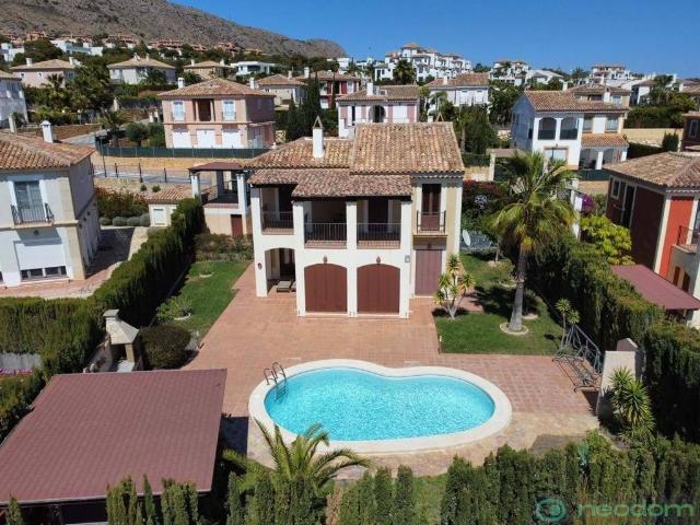 Chalet en venta en la Marina Baixa, Valencia
