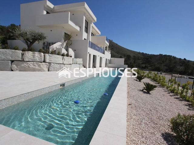 Chalet en venta en la Marina Baixa, Valencia