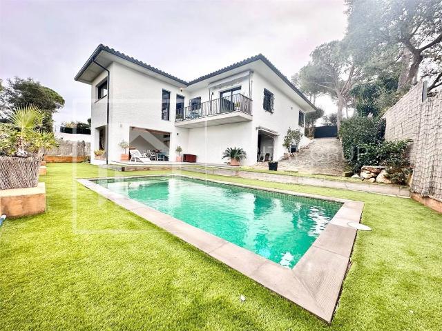 Villa en venta en Santa Cristina D'aro