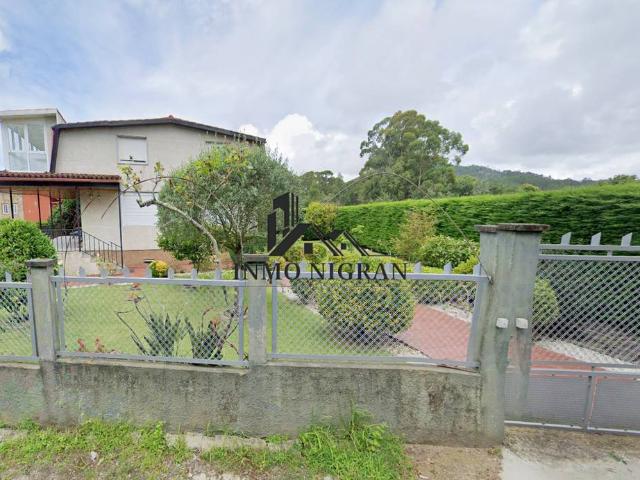 Chalet en venta en Gondomar, Vigo