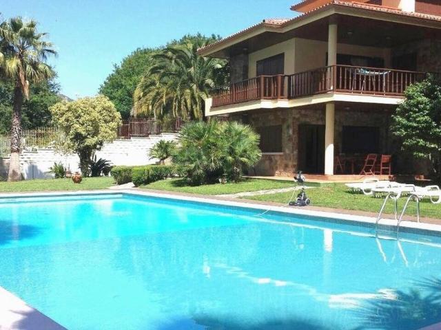 Chalet en venta en Gondomar, Vigo