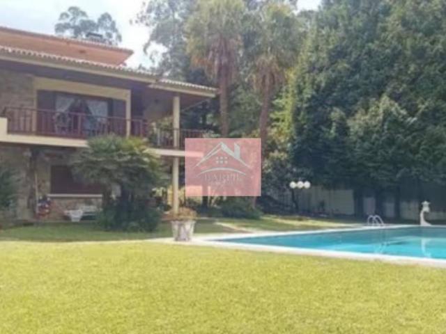 Chalet en venta en Gondomar, Vigo