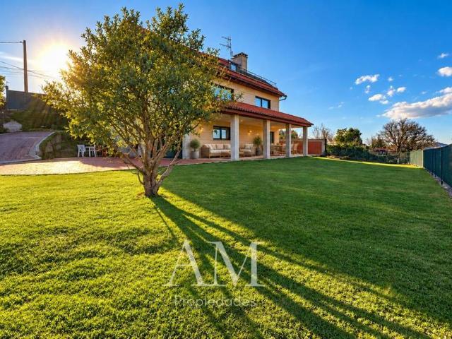 Chalet en venta en Gondomar